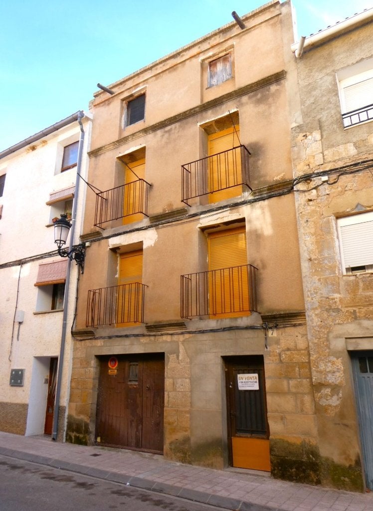 Maison mitoyenne à Maella (Aragon, Espagne) - 0927, Immo, Étranger, 196 m², Maison d'habitation, Espagne, Village