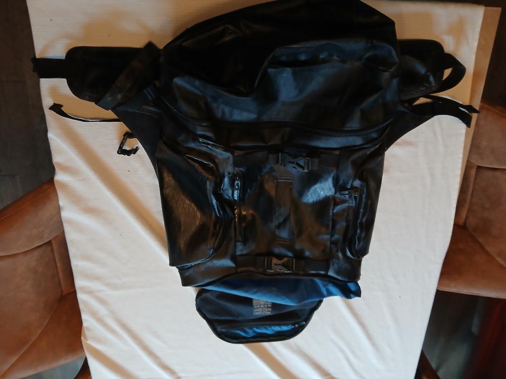 Rugzak voor motor, waterdicht, Motoren, Accessoires | Koffers en Tassen, Ophalen of Verzenden, Zo goed als nieuw