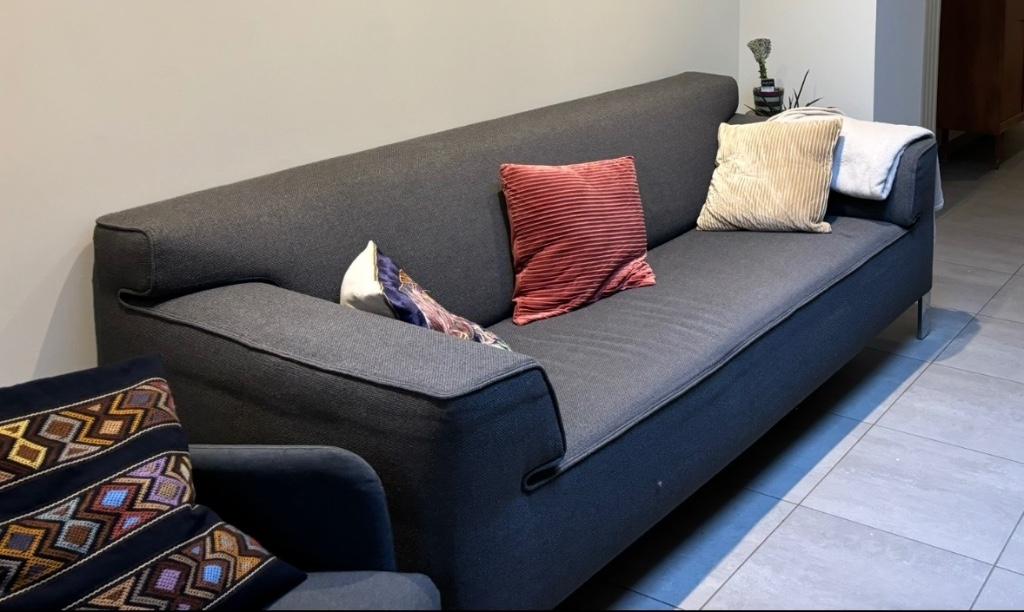 Chaise design de Pode, Maison & Meubles, Canapés | Salons, Designzetel, Comme neuf, Enlèvement, Tissus