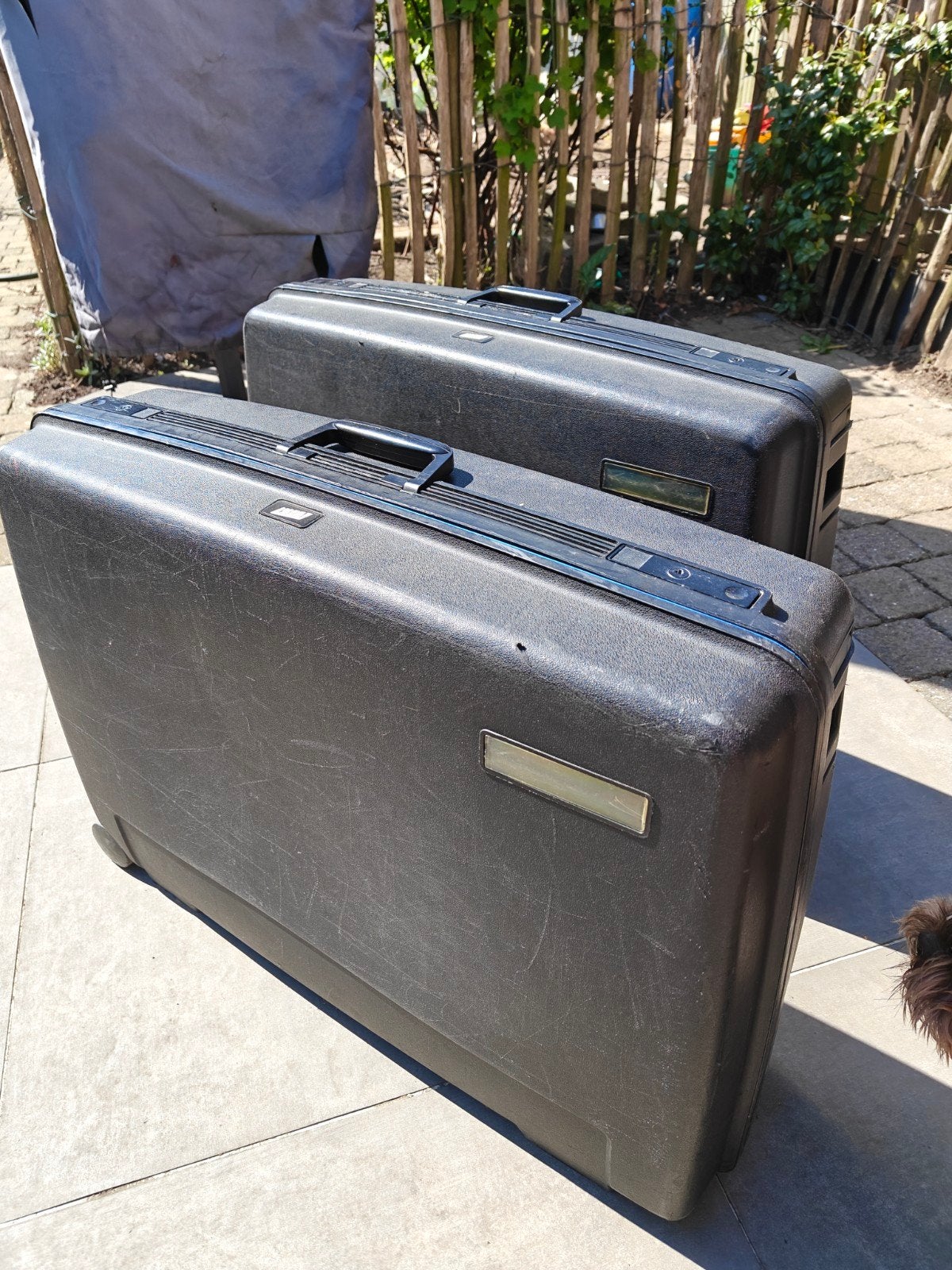 2 valiezen / koffers voor 15 euro, Ophalen