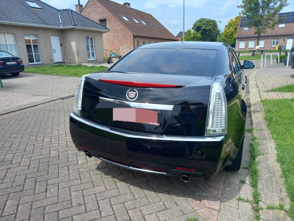 Te Koop : cadillac CTS 3.6 benzine, Auto's, Automaat, 4 deurs, Achterwielaandrijving, Beige