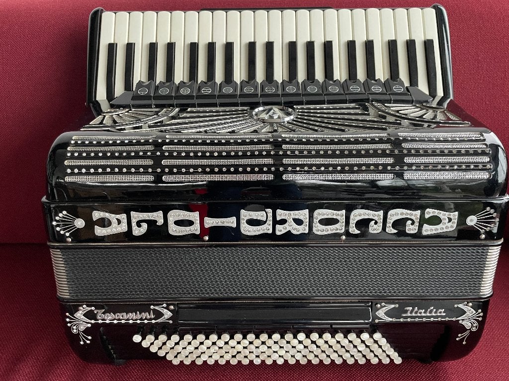 Accordiola Toacanini Cassotto accordeon .5 korig .Z.g.a.n., Musique & Instruments, Enlèvement ou Envoi, Avec valise, Comme neuf