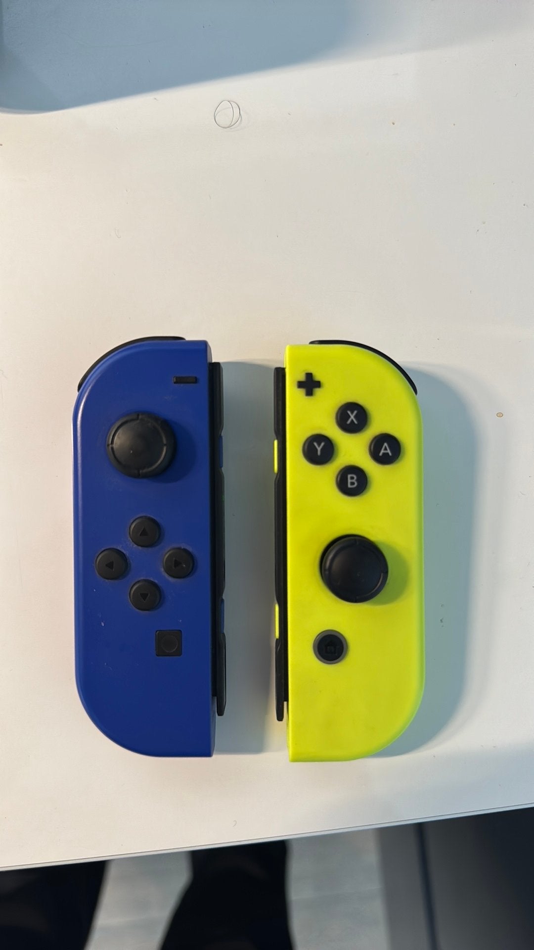 Joy con Nintendo switch, Consoles de jeu & Jeux vidéo, Enlèvement ou Envoi, Comme neuf, Switch