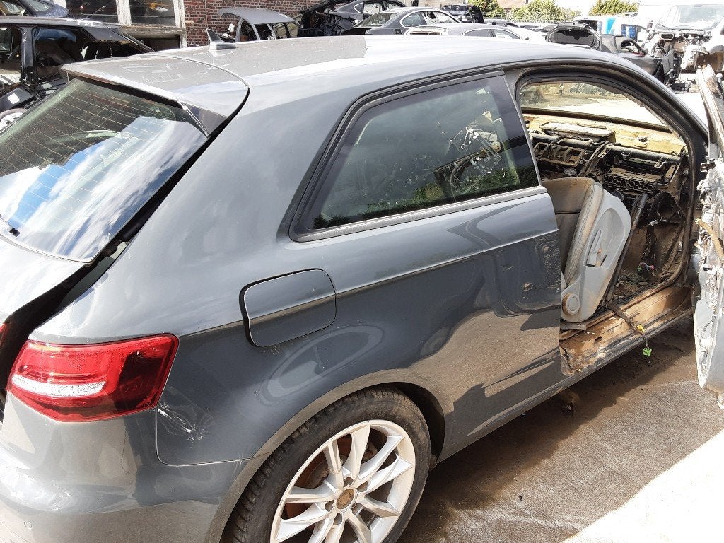 SPATBORD RECHTS ACHTER Audi A3 (8V1 / 8VK) (01-2012/10-2020), Auto-onderdelen, Gebruikt, Achter, Audi, Spatbord
