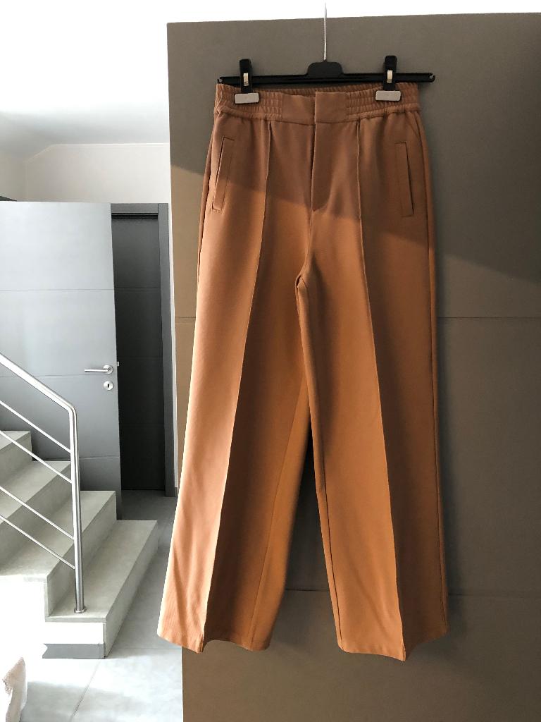 Dames broek, Kleding | Dames, Broeken en Pantalons, Beige, Ophalen of Verzenden, Zo goed als nieuw, Maat 34 (XS) of kleiner