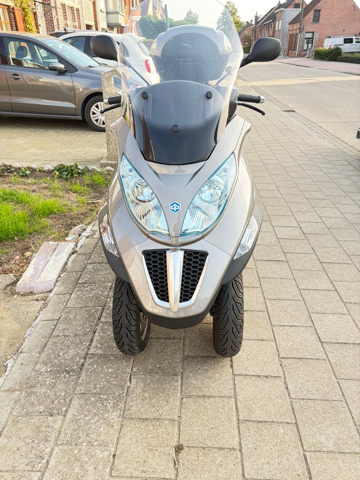 Piaggio mp3 touring 400cc, Scooter, Occasion, Particulier, 12 à 35 kW