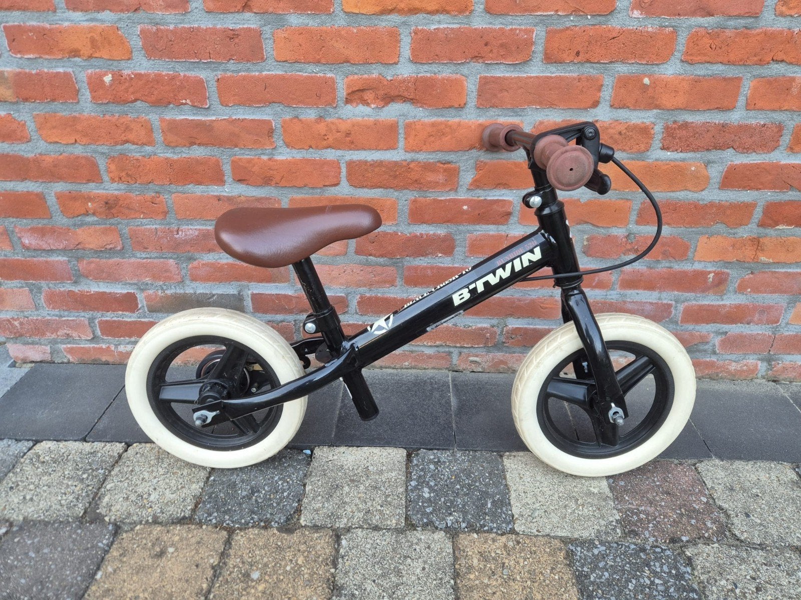 Loopfiets Btwin, Enlèvement