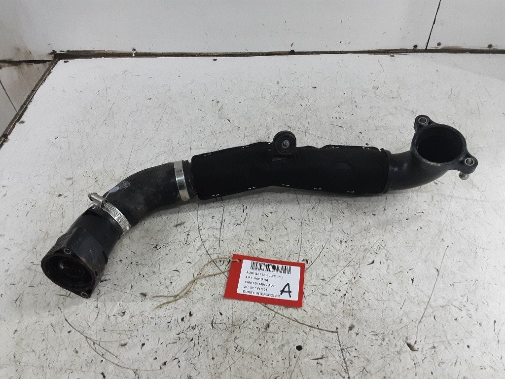 INTERCOOLER SLANG Audi Q3 (F3B) (04L131111M), Info@audi.de, Audi, Audi AG, Gebruikt