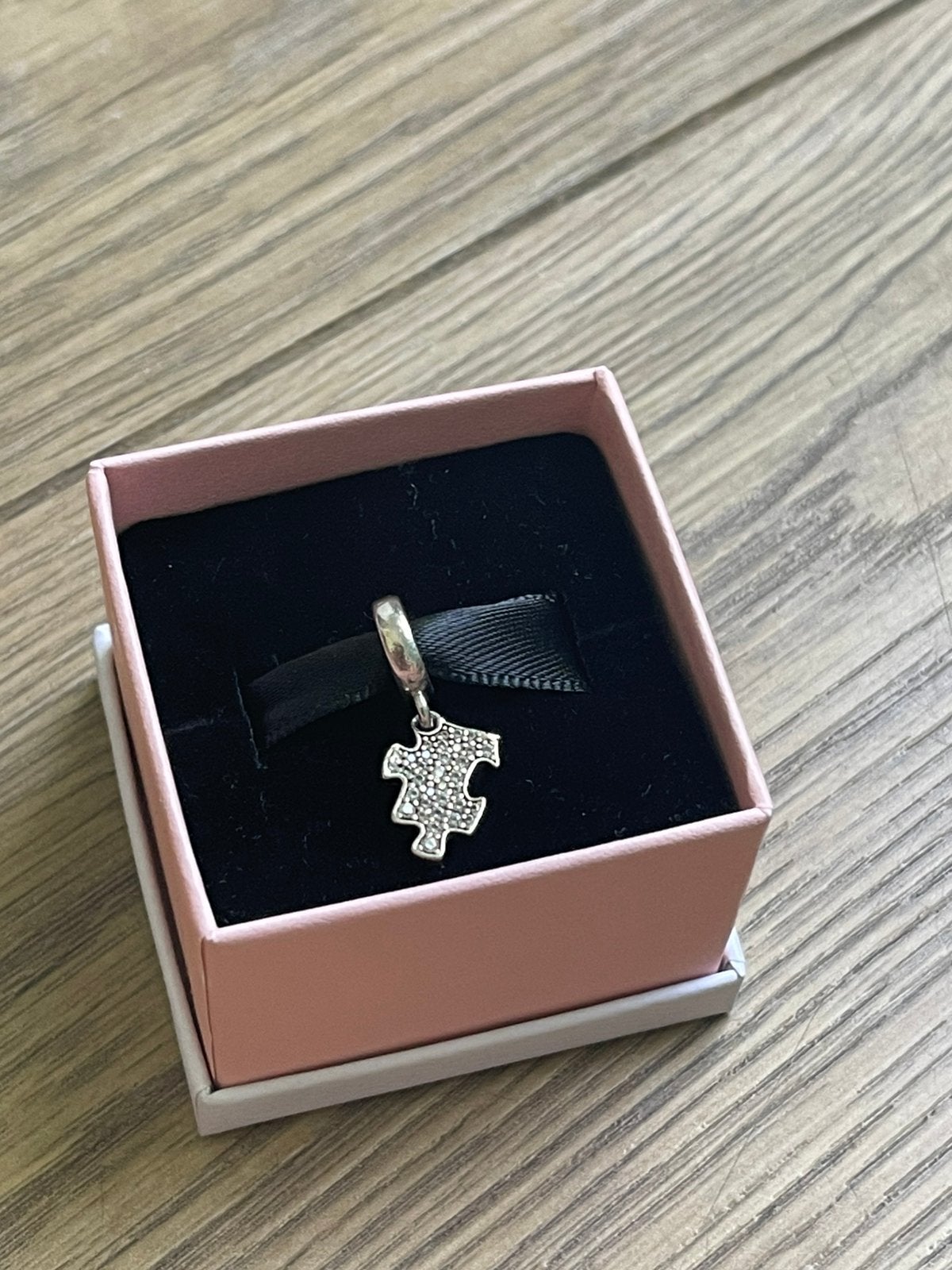 Pandora charm puzzelstuk, Ophalen, Zo goed als nieuw