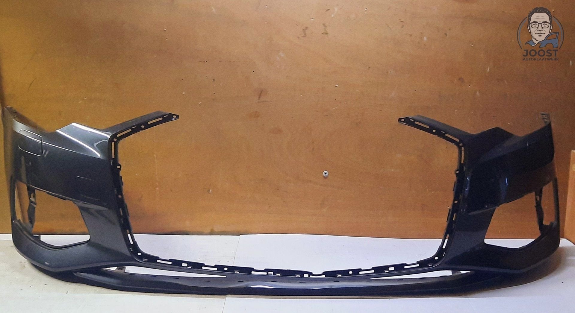 Voorbumper orgineel Audi A6 C8 v.a '18 PDC KLS 4K0807437, -, Origine de la pièce connue, Audi, Utilisé