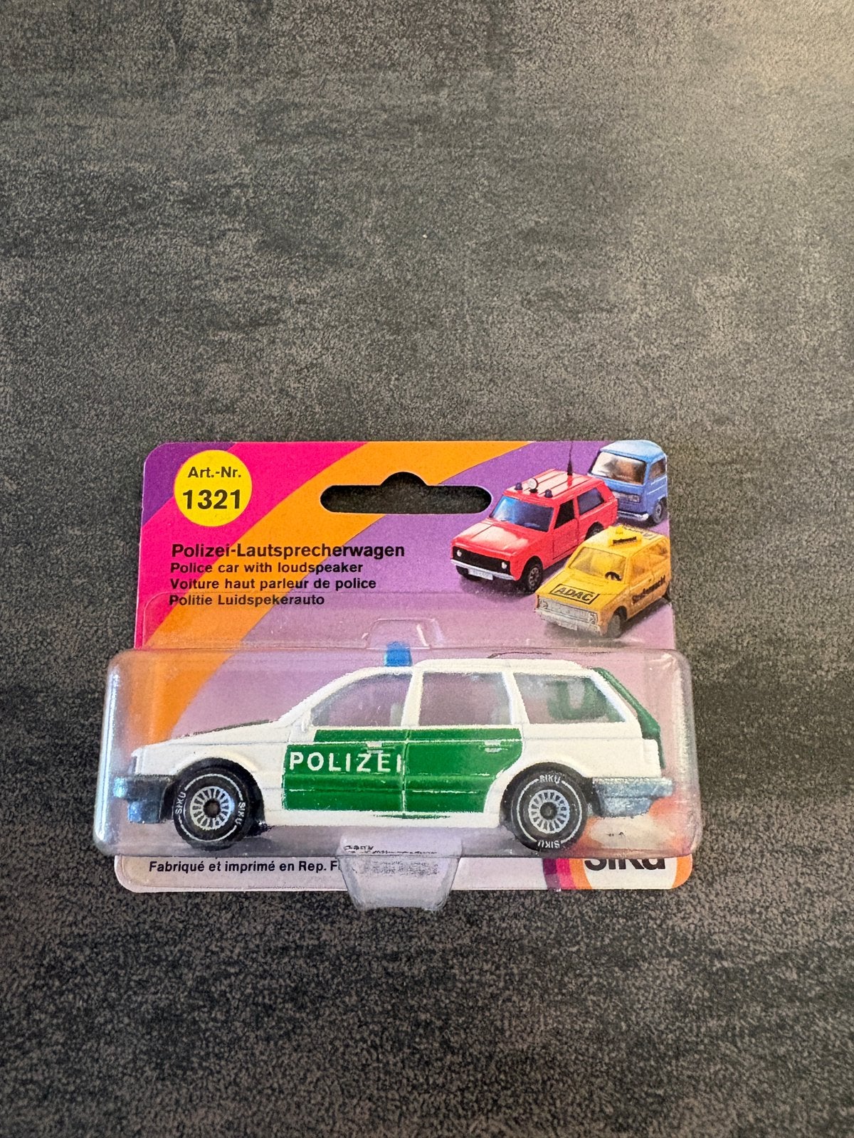 Siku Volkswagen Passat Police, Enlèvement ou Envoi, Neuf, Voiture