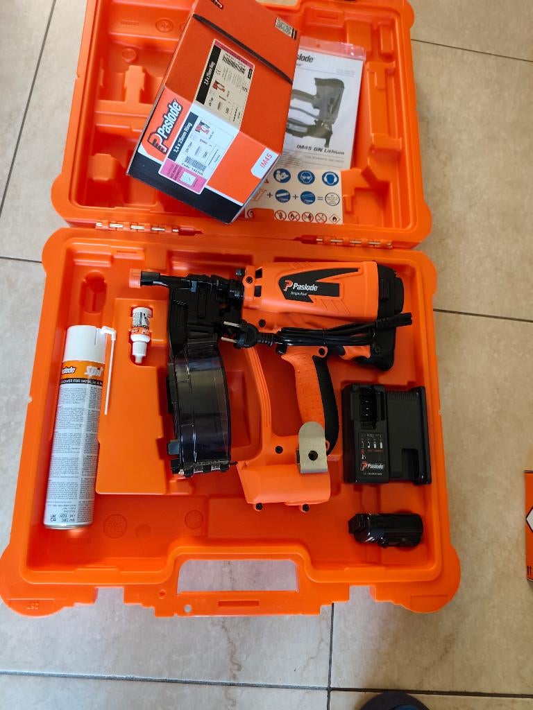 cloueur paslode im45 neuf, Enlèvement, Neuf