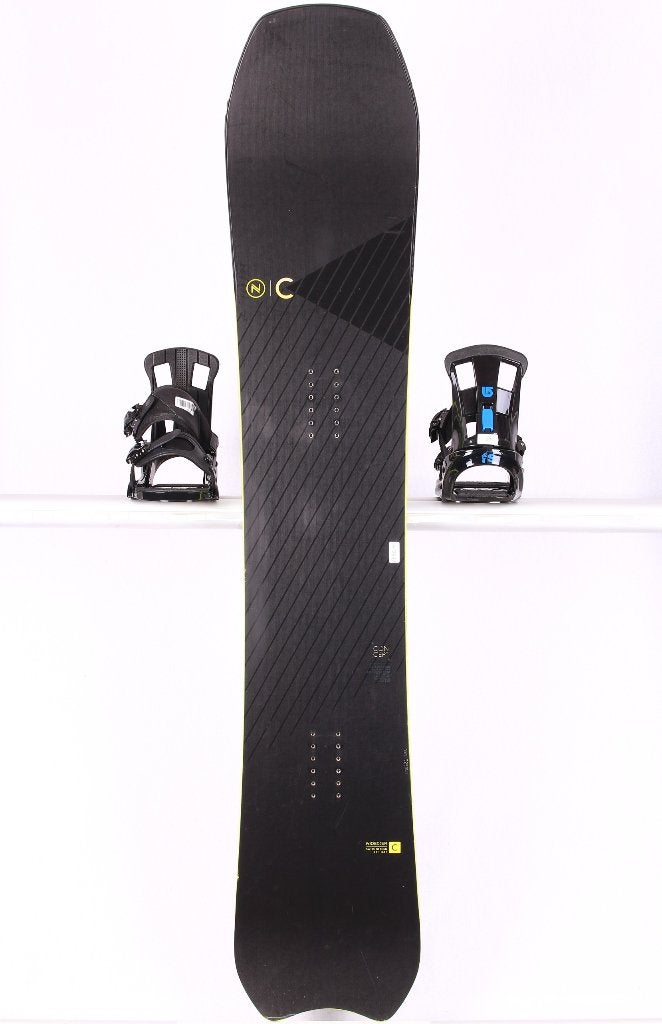 161 cm snowboard NIDECKER CONCEPT SERIES, Black, CAMBER, Verzenden, Gebruikt, Board