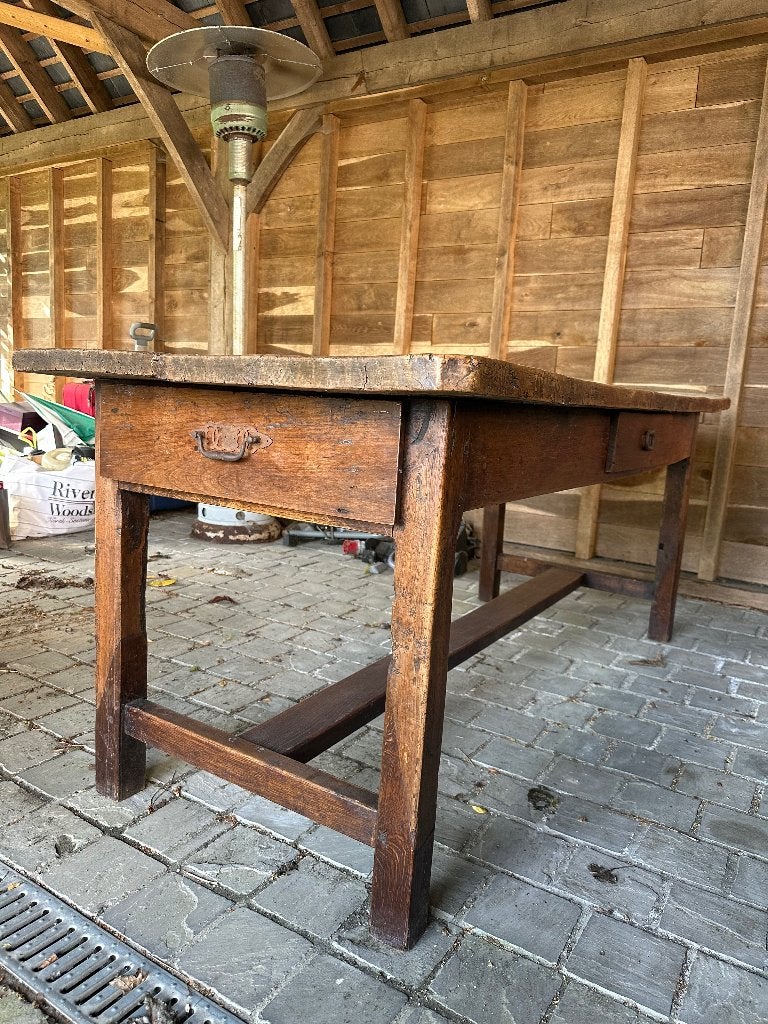 Antiek tafel /table antique, Enlèvement