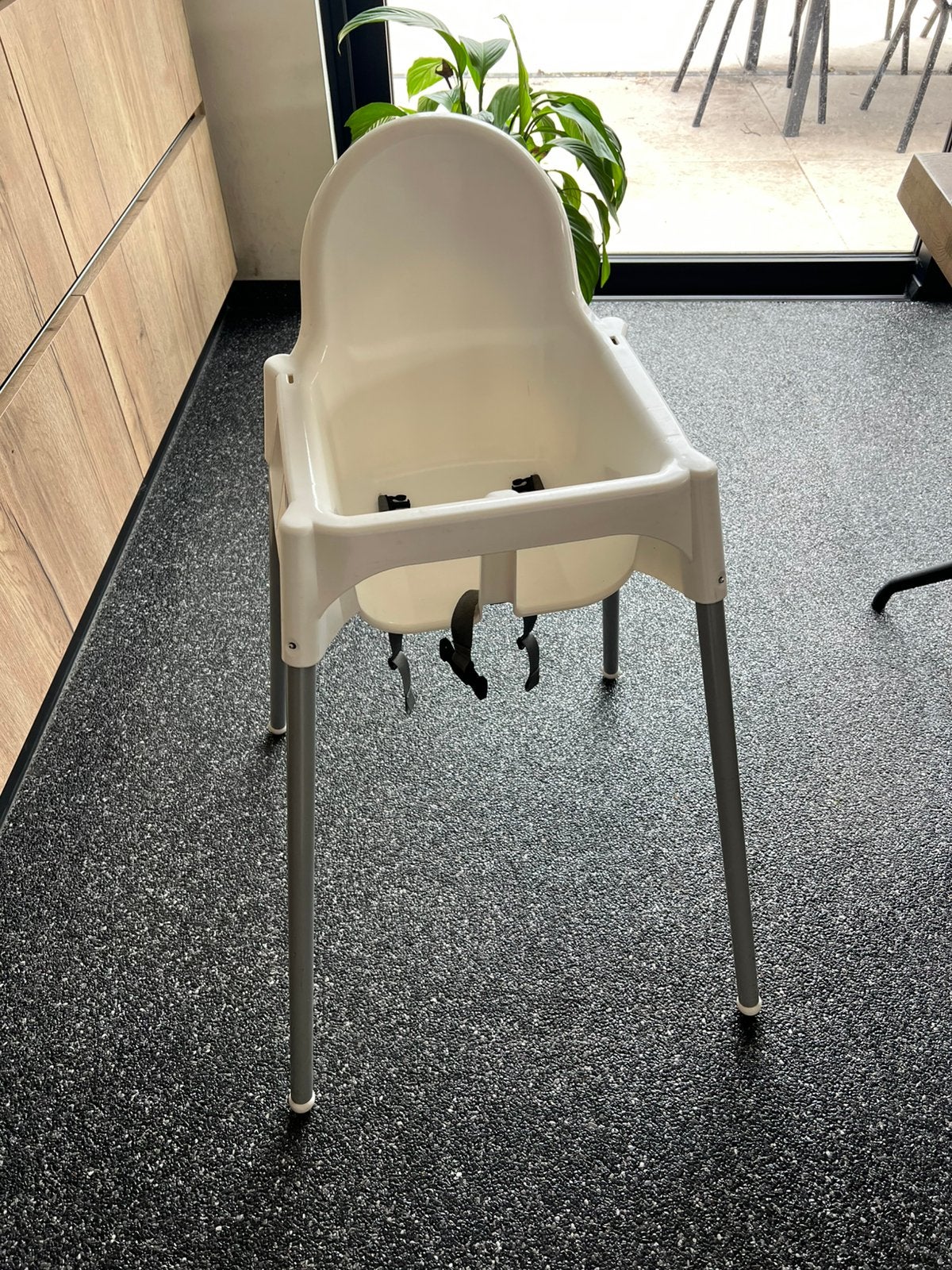 Eetstoel ikea, Kinderen en Baby's, Ophalen, Zo goed als nieuw