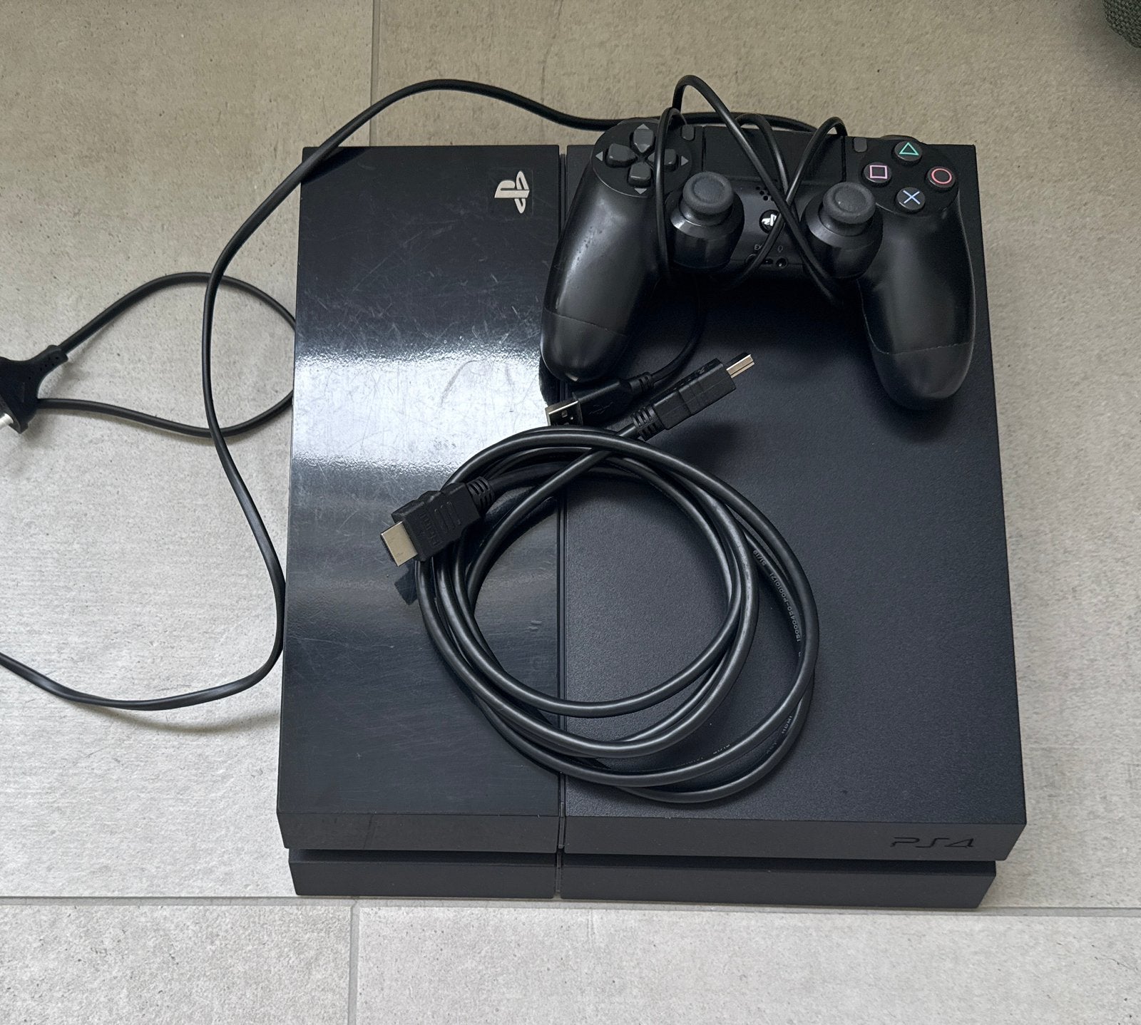 Sony PlayStation 4 500GB + Controller + Kabels, Games en Spelcomputers, Spelcomputers | Sony PlayStation 4, Ophalen, Zo goed als nieuw