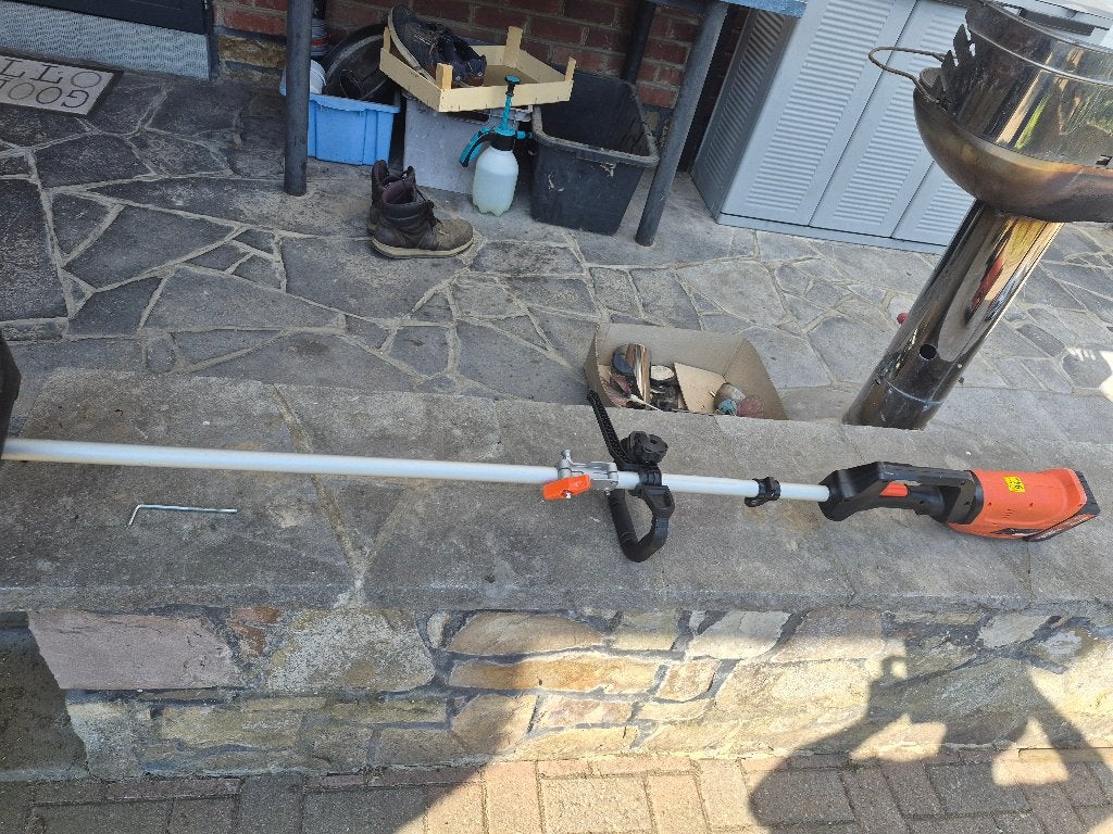 débroussailleuse power plus, Tuin en Terras, Bosmaaiers, Ophalen, Gebruikt, Accu, Powerplus