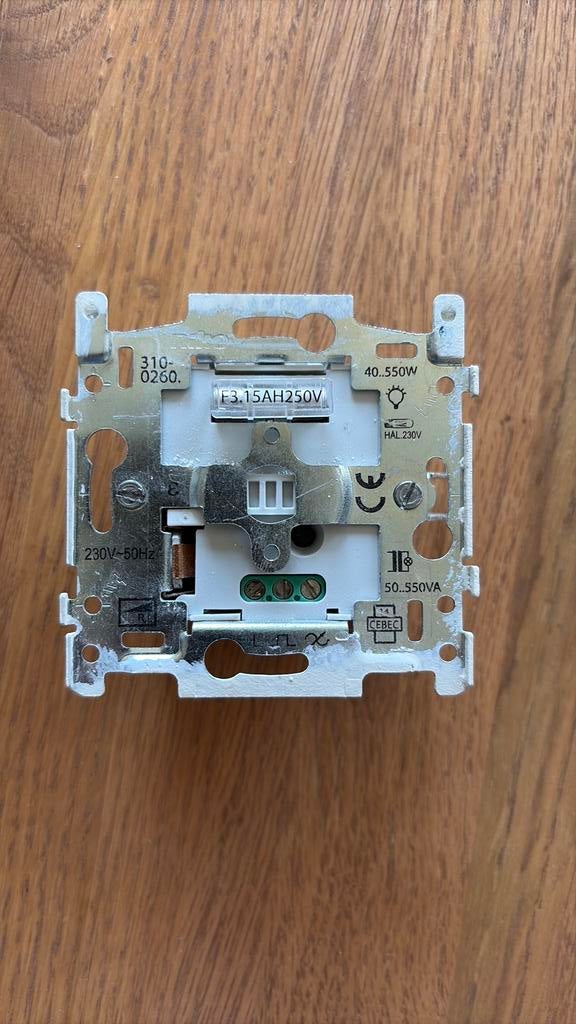 Niko 310-0260 dimmer met drukknop, Ophalen of Verzenden, Zo goed als nieuw, Schakelaar