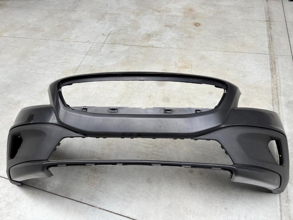 VOORBUMPER VOLVO V40 NIEUW, Auto-onderdelen, Ophalen, Voor, Nieuw, Volvo