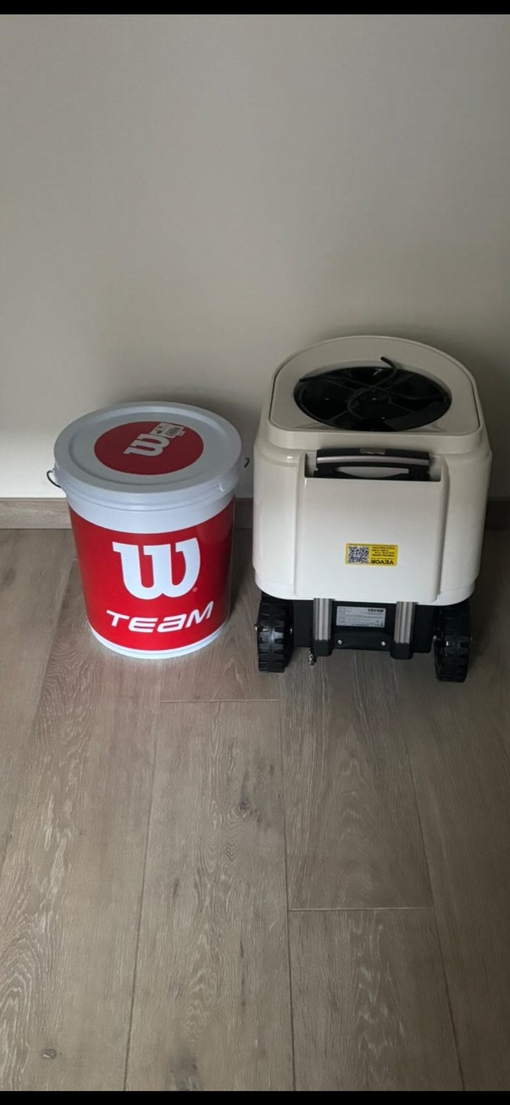 Tennisbal machine vevor, Sport en Fitness, Tennis, Ophalen, Zo goed als nieuw, Ballen