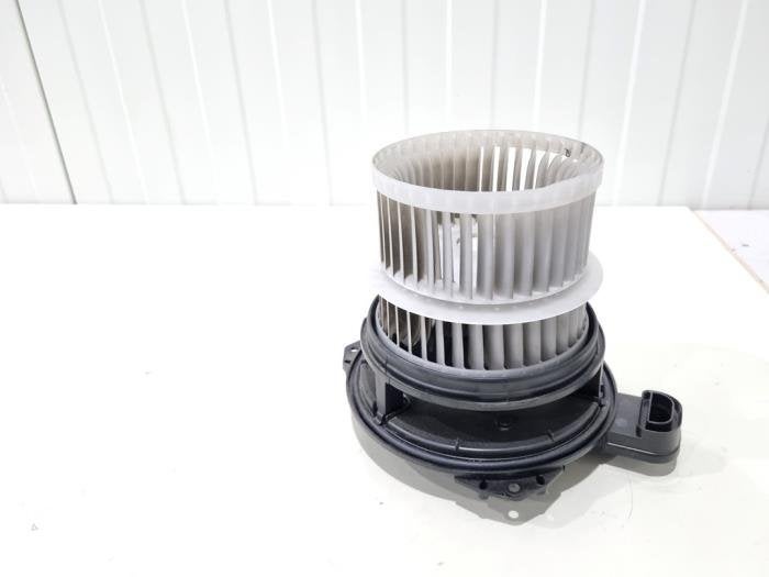Moteur de ventilation chauffage d'un Toyota C-HR, -, 3 mois de garantie, Toyota, Utilisé