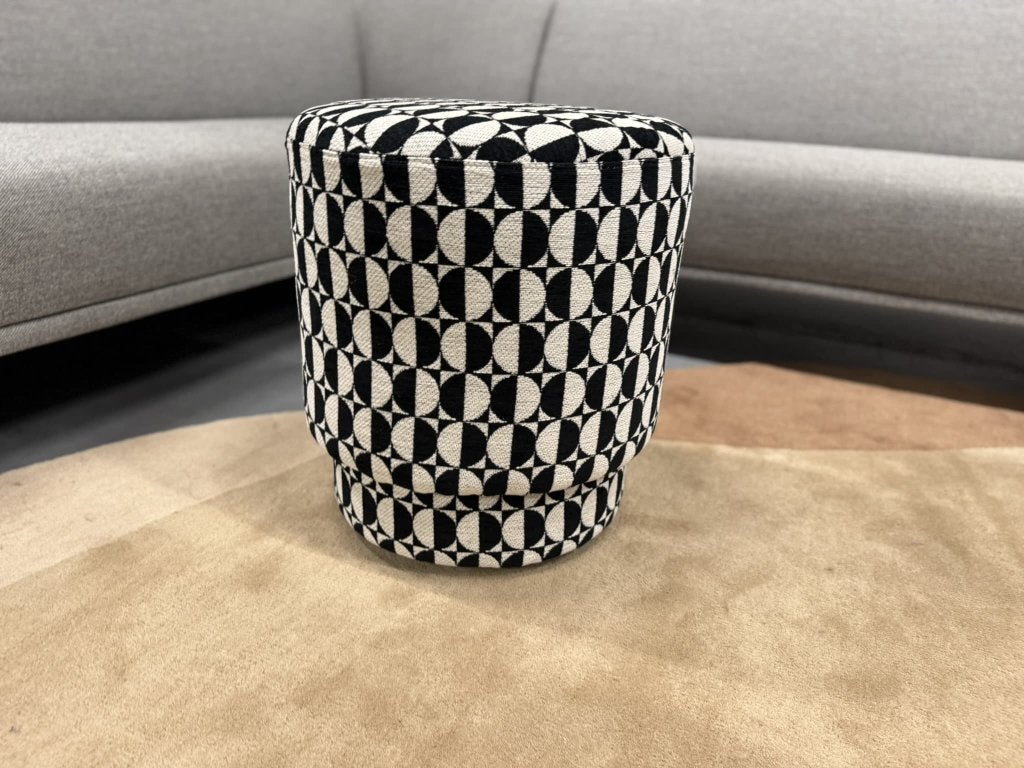 Nieuw Jess design Tray Poef zwart wit, Huis en Inrichting, Minder dan 50 cm, Rond, Nieuw, Minder dan 50 cm