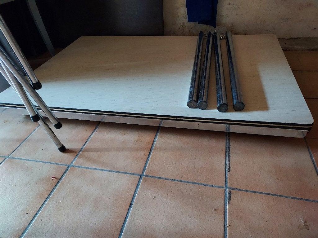 Keukentafel en 4 stoelen, Ophalen, Gebruikt