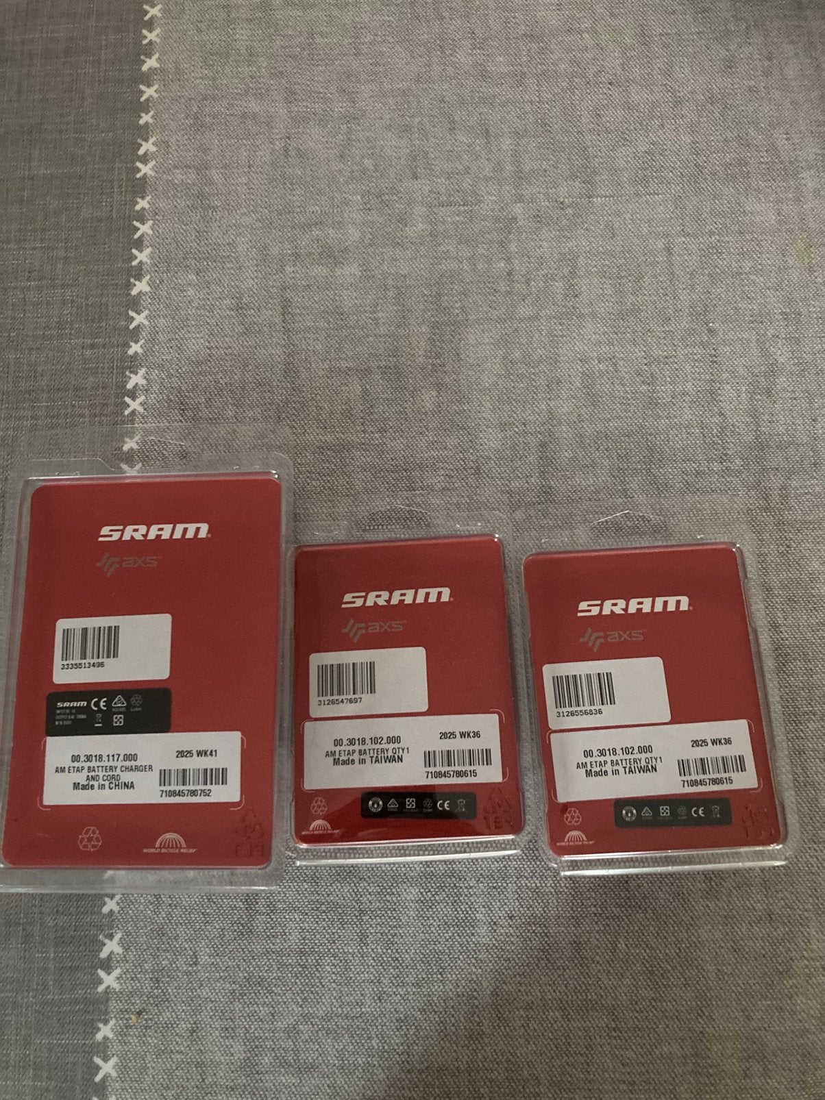 Sram etap axs batterijen plus lader, Fietsen en Brommers, Fietsonderdelen, Ophalen of Verzenden, Nieuw