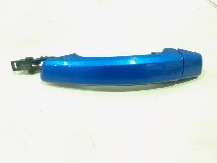 Poignée portière 4portes arrière droite d'un Audi A3, Autos : Pièces & Accessoires, Carrosserie & Tôlerie, Audi, Utilisé, 3 mois de garantie