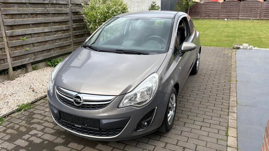 Opel corsa 1,2 essence, Autos, Particulier, Essence, Achat