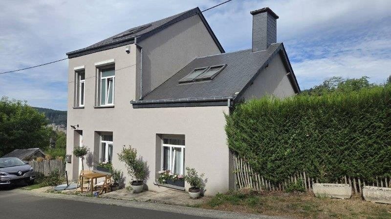 BOUILLON: Charmante maison avec vue sur le château.., Immo, Maisons à vendre, 221 kWh/m²/an, 200 à 500 m², 36154 kWh/an, 130 m²
