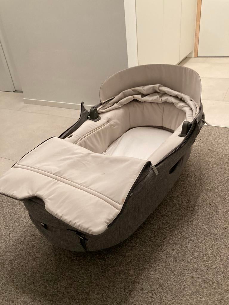 Grijs Wiegje merk Stokke (zonder onderstel), Kinderen en Baby's, Ophalen, Gebruikt, Wieg