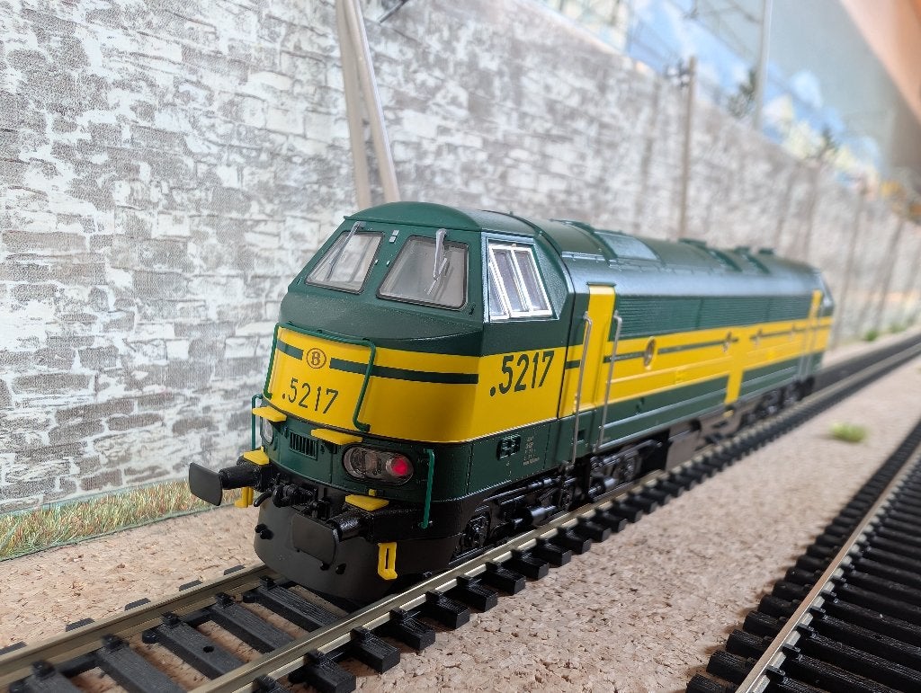 NMBS SNCB | Roco 63966 | HLD 5217. | GM Diesel | DC Analoog, Gebruikt, Ophalen of Verzenden, Roco, Analoog