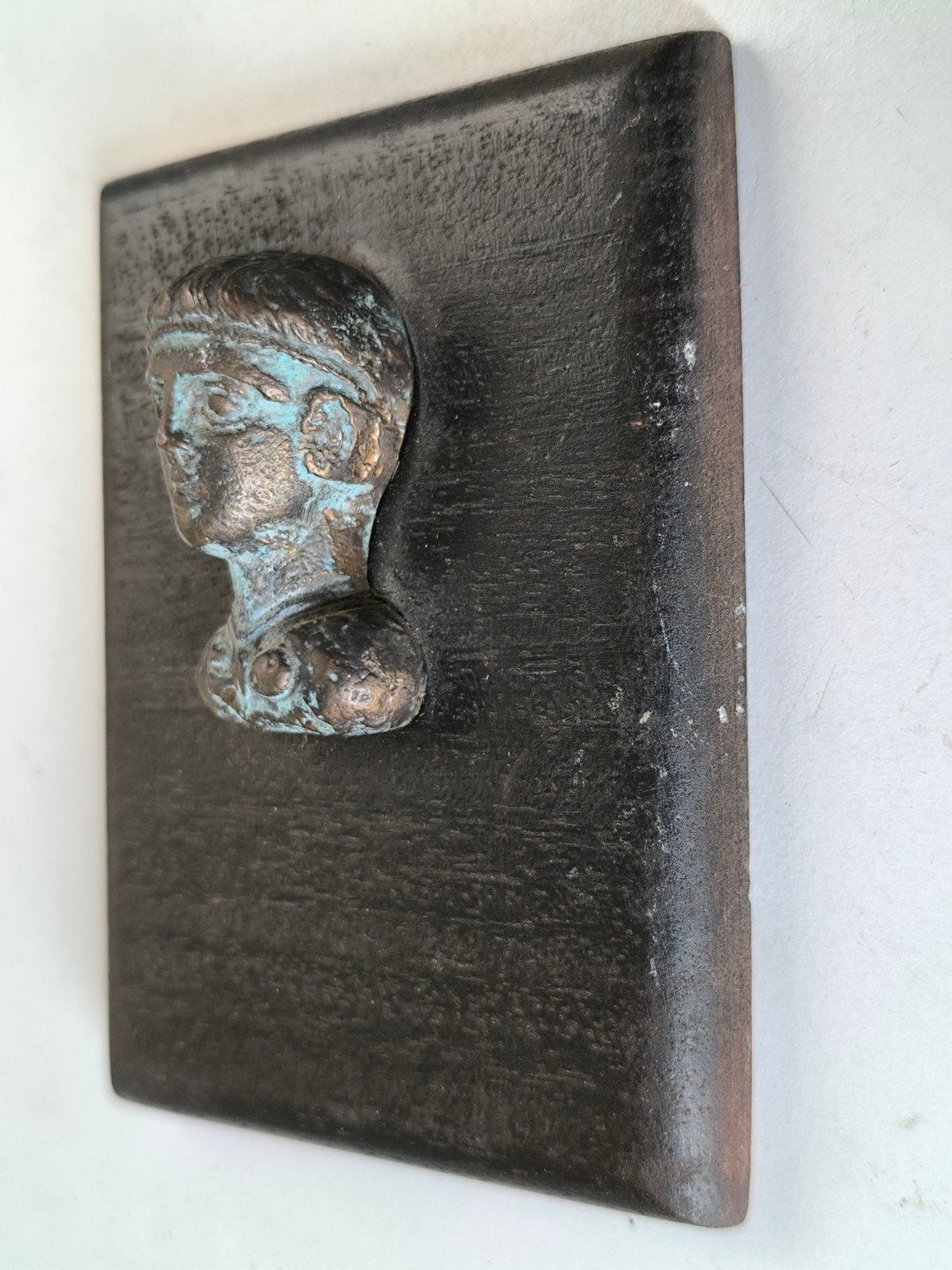 Oud bronzen beeldje van klassiek figuur, Enlèvement ou Envoi, Cuivre