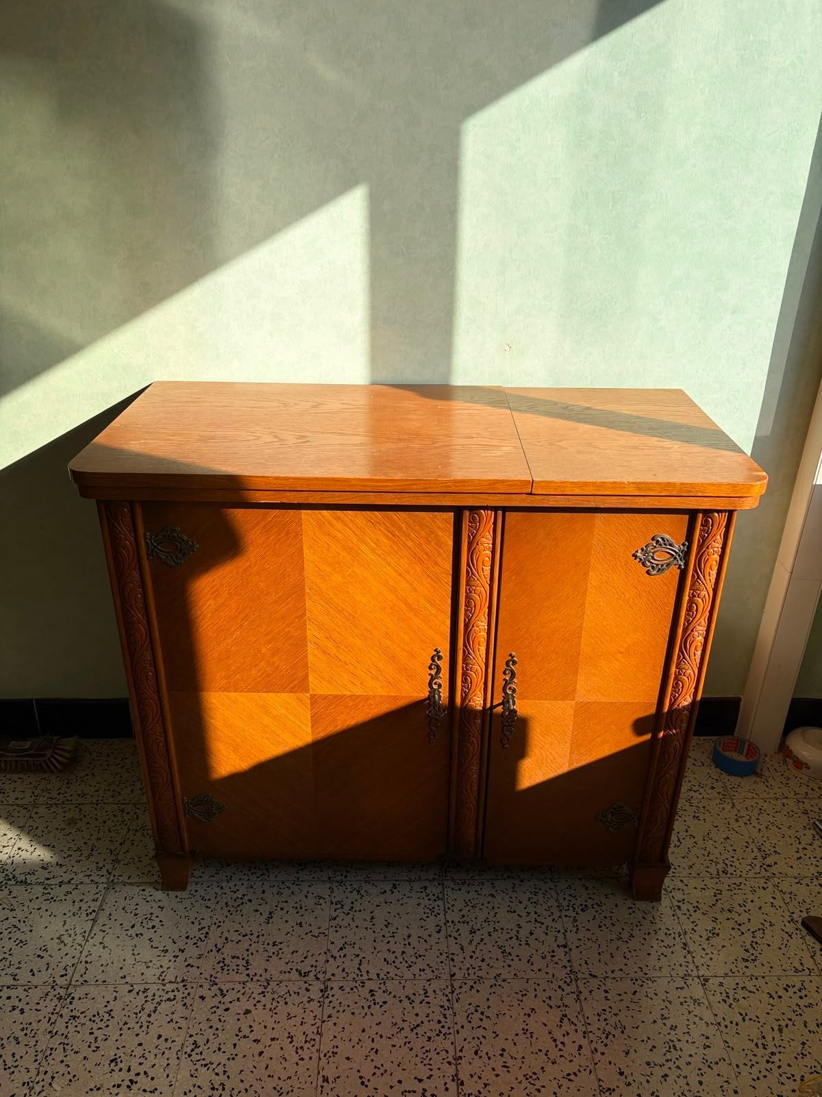 Vintage naaimachinekastje, Enlèvement
