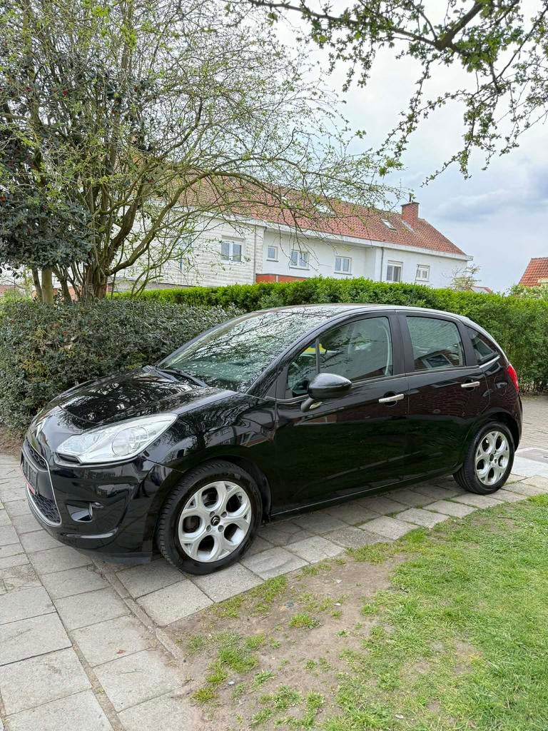 Citroen C3 1.2 benzine Digital Airco met verkoop keuring, Auto's, Voorwielaandrijving, Euro 5, Stof, Zwart