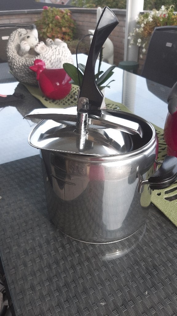 Excellente Lagostina snelkookpan, Huis en Inrichting, Ophalen, Zo goed als nieuw, Inox, Snelkookpan