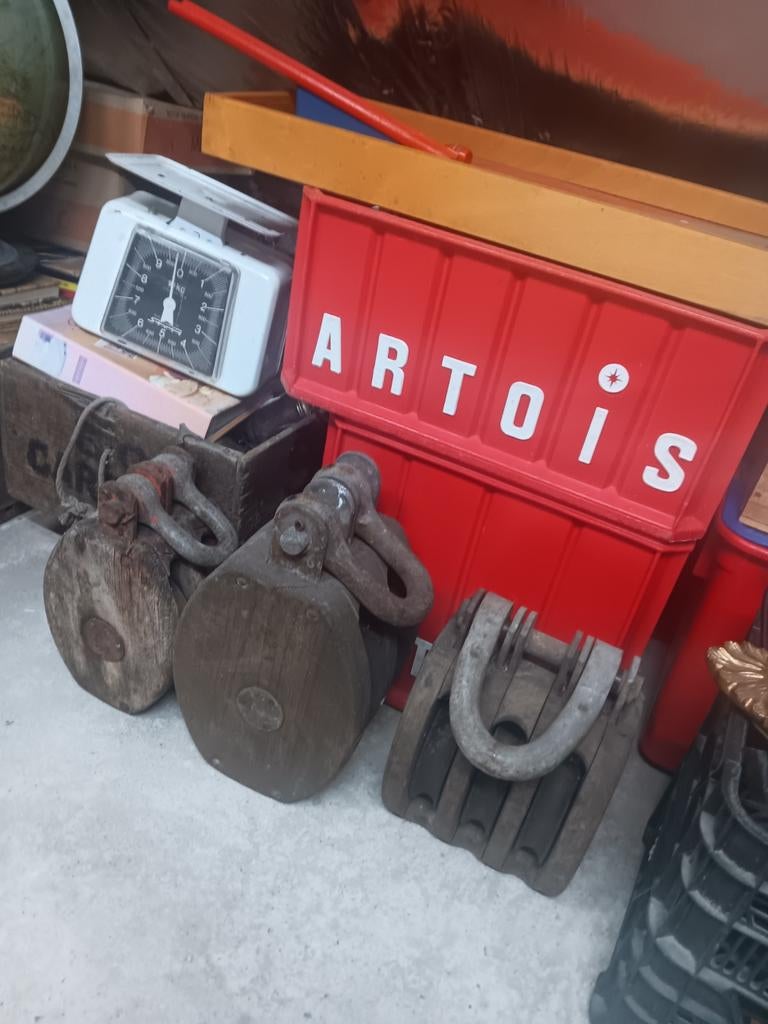 Katrollen, Antiek en Kunst, Ophalen