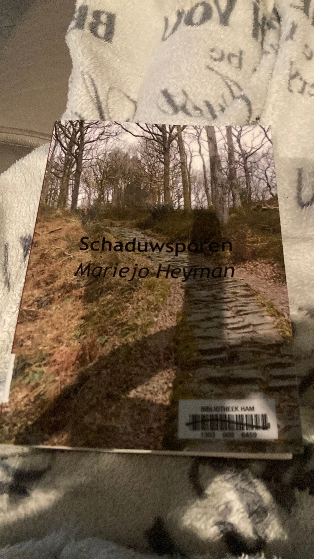 Schaduwsporen Mariejo Heyman, Ophalen of Verzenden, Zo goed als nieuw