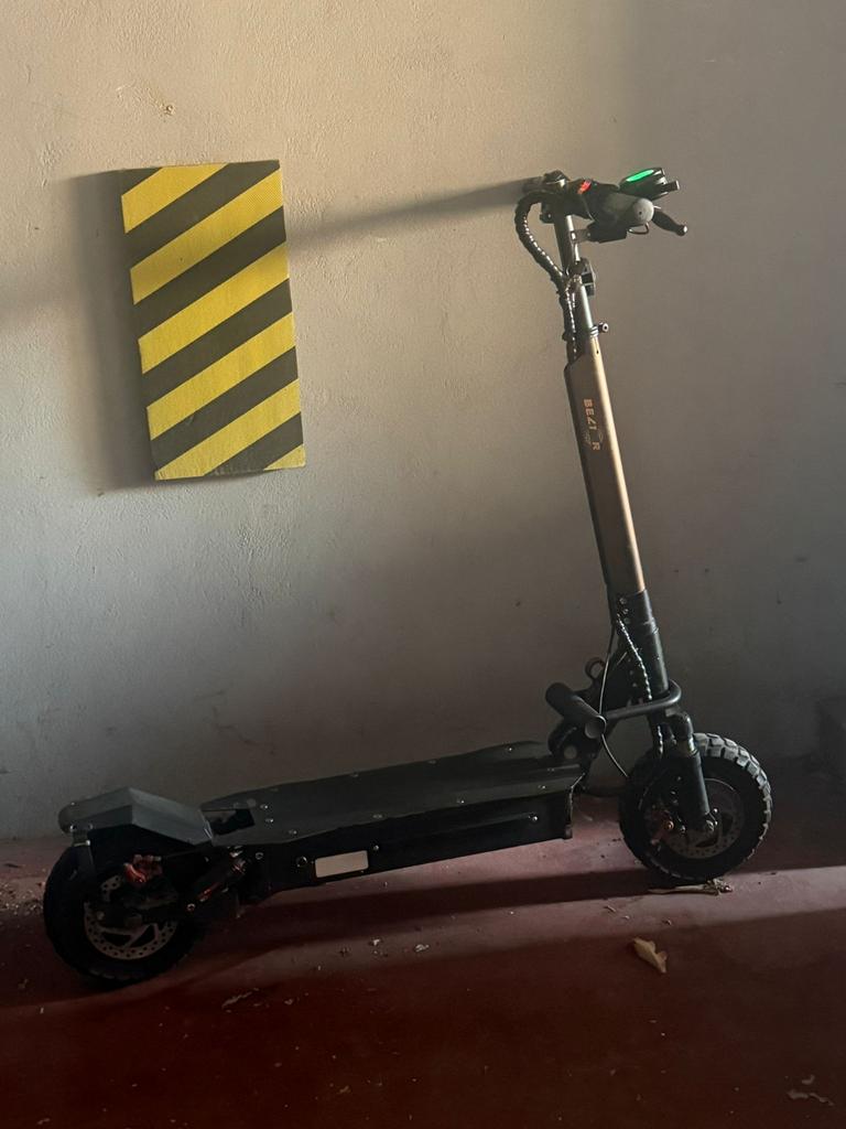 Step Bezior, Ophalen, Zo goed als nieuw, Elektrische step (E-scooter)
