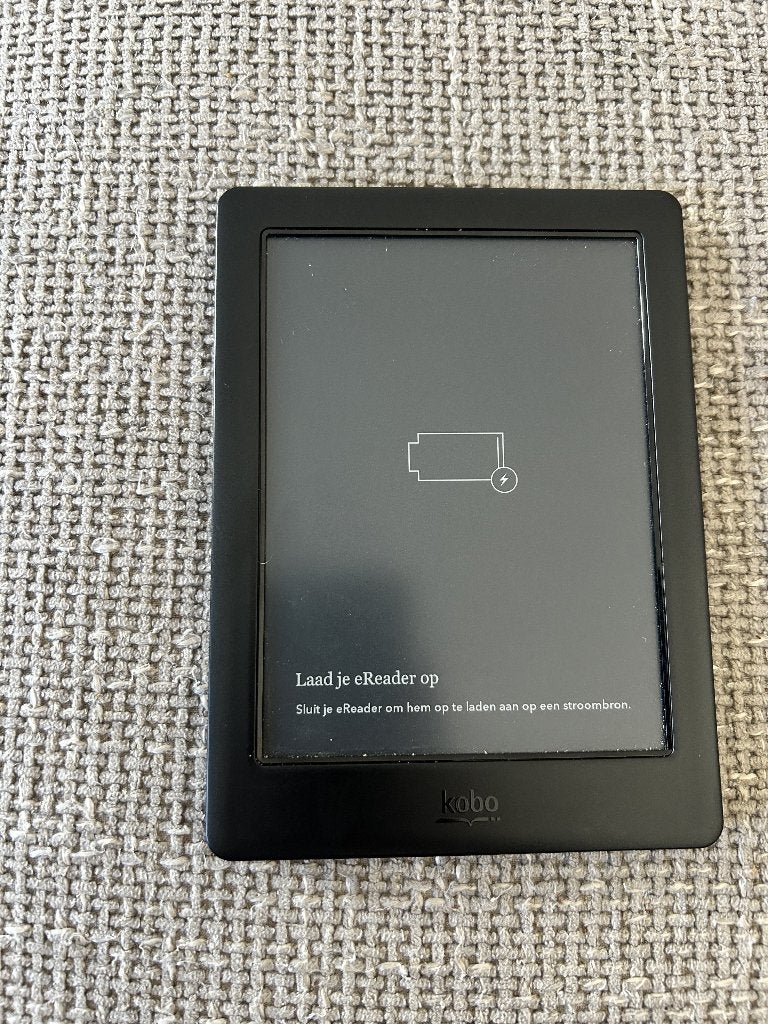 Kobo E-reader (6 inch) incl. beschermhoes van Gecko Covers, Computers en Software, Gebruikt, 8 GB, 6 inch of minder, Kobo