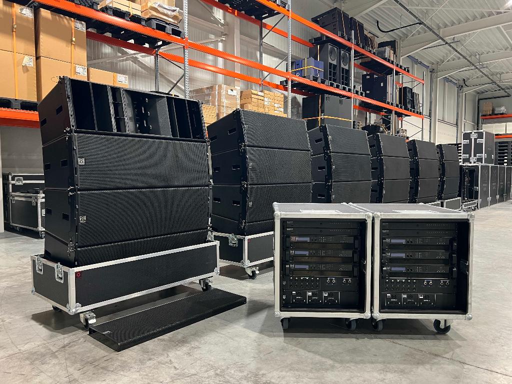 Martin Audio: 24x WPL 6x iKON iK42 4x Netgear 2x flygrid, Overige merken, Gebruikt, Ophalen of Verzenden, Complete surroundset