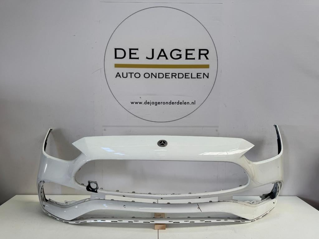 MB C KLASSE W206 AMG VOORBUMPER BUMPER PDC A2068858401 2021-, Auto-onderdelen, Gebruikt, Mercedes-Benz AG, Voor, Mercedes-Benz