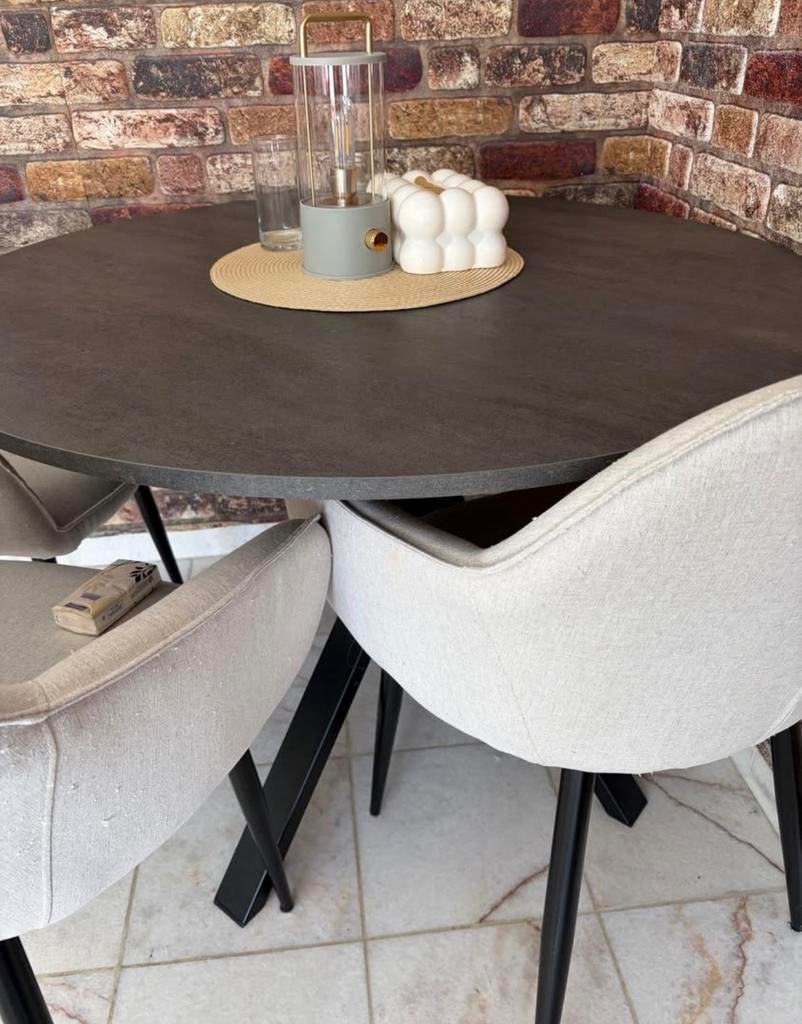Table à manger, Maison & Meubles, Tables | Tables à manger, Enlèvement, Comme neuf