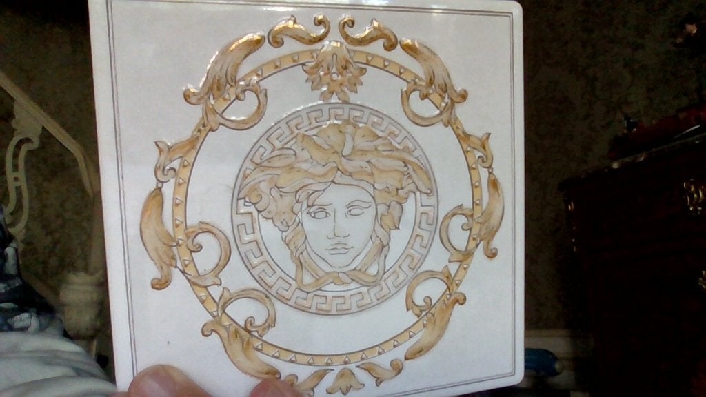 Vends carrelage Versace prix lot il y en a 8, Enlèvement