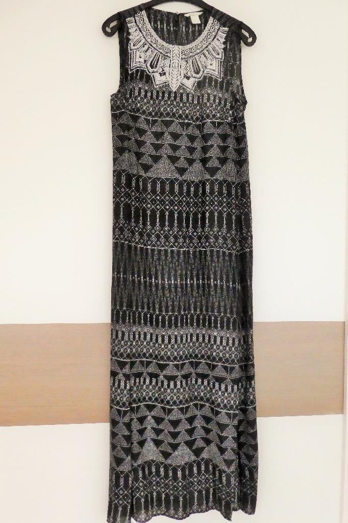 Jolie Robe Longue Fendue Noir Motifs Ethnique T.38 NEUF, Enlèvement, Neuf, Taille 38/40 (M), Noir