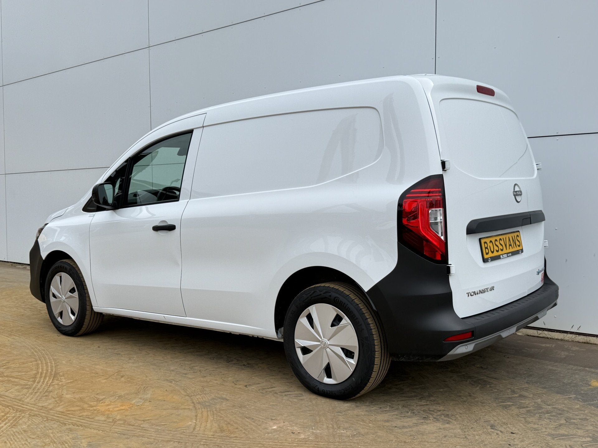 Nissan Townstar EV 45kWh L1 260km WLTP LED Climate Control C, 45 kWh, Gebruikt, Zwart, 260 km