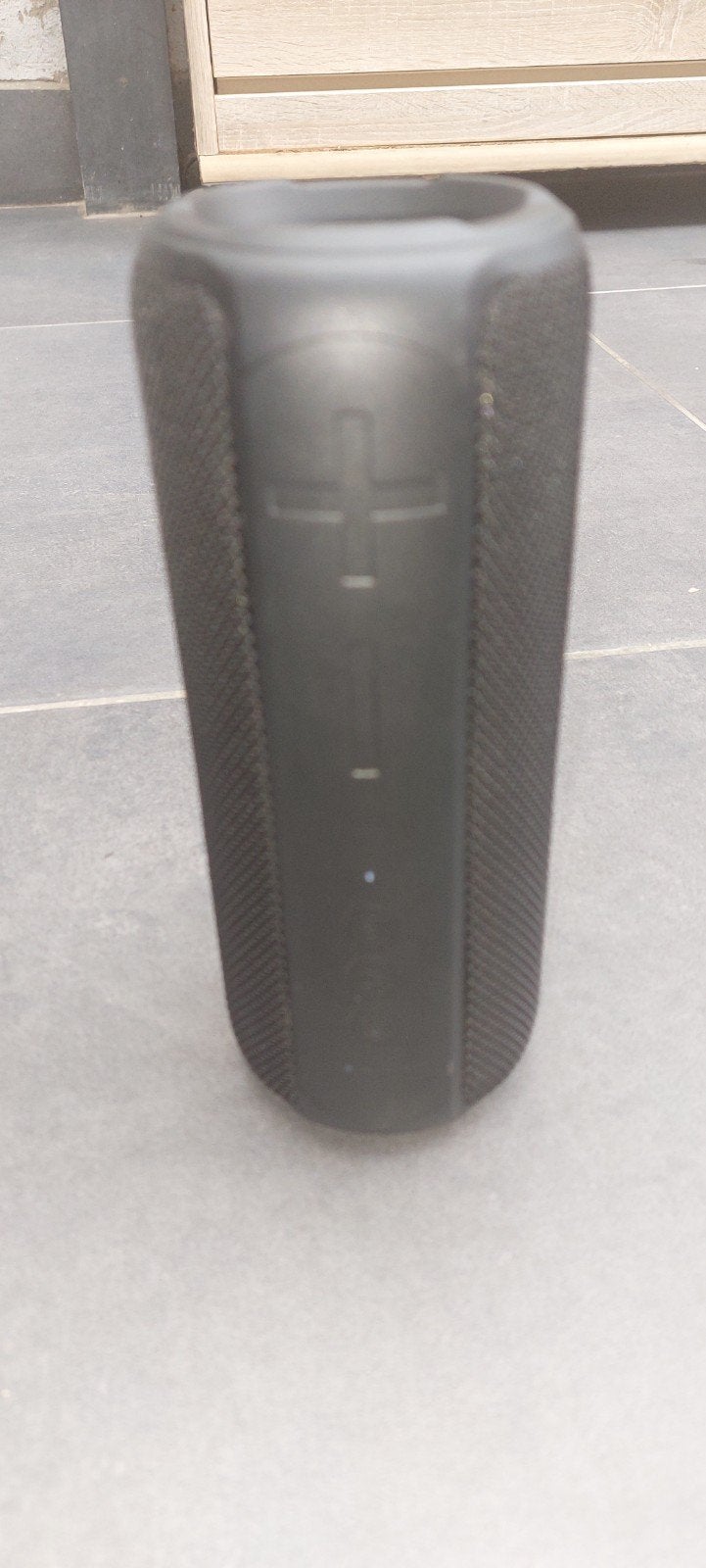 Bluetooth speaker, Informatique & Logiciels, Enlèvement, Neuf, Canal audio 2, XQISIT