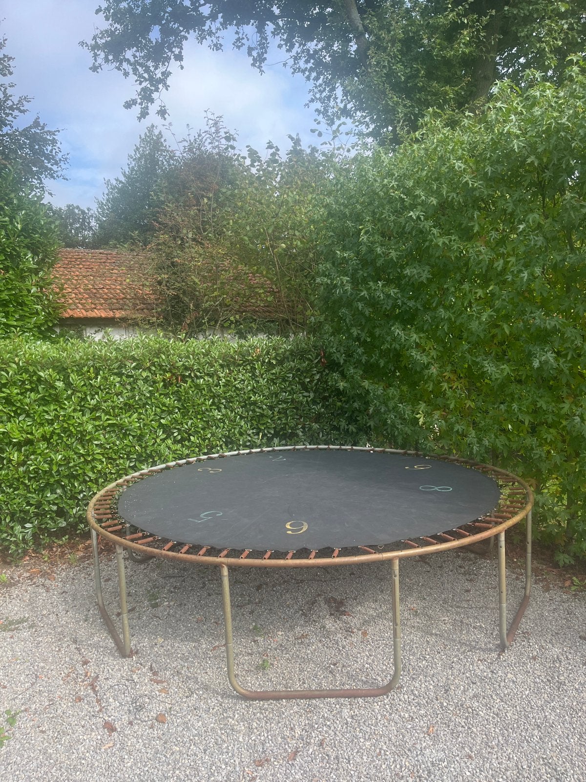 Grote Trampoline, Ophalen, Gebruikt