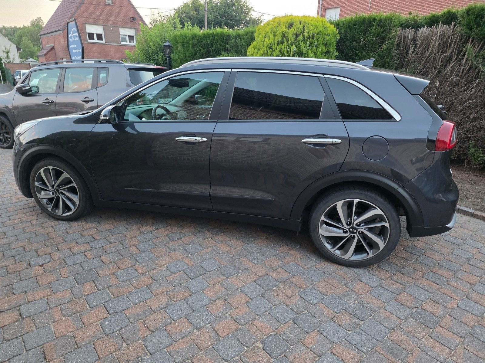 Kia Niro Hybride 1.6 benz + Electric, Auto's, Kia, Monovolume, Euro 6, 4 cilinders, 1600 cc